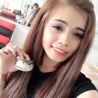 Kem dưỡng trắng da