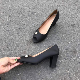Giày công sở hở mũi