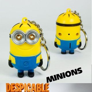 Móc khóa minion phát sáng biết nói