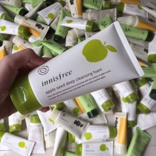 Innisfree Apple Seed Deep Cleasing Foam