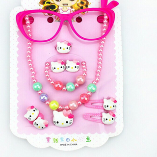 bộ phụ kiến Hello kitty