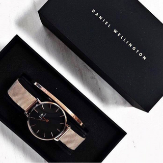 Đồng hồ thuỵ sĩ Daniel Wellington