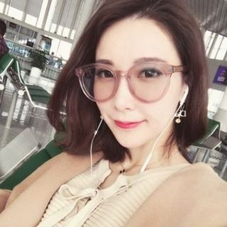 Kính mắt mèo Huyền Thoại Biển Xanh