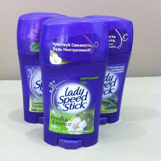 Lăn khử mùi Lady Speed Stick 65G Fresh Essence 48h giá sỉ 48k