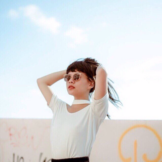 Chocker tee tay ngắn