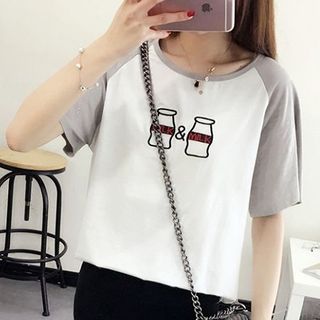 Áo thun họa tiết tay Ragglan