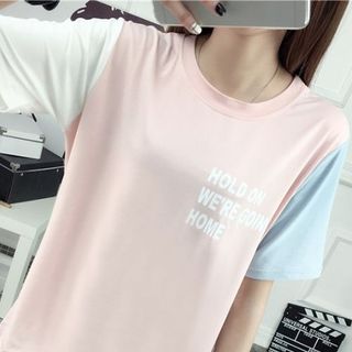 Áo thun Hold on tay phối