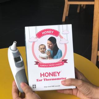 Nhiệt kế đo tai hồng ngoại Honey