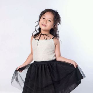 Y6 váy đen xòe áo dây