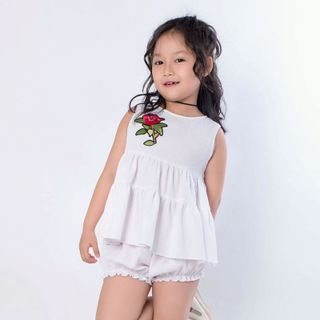 Y8 set bộ trắng