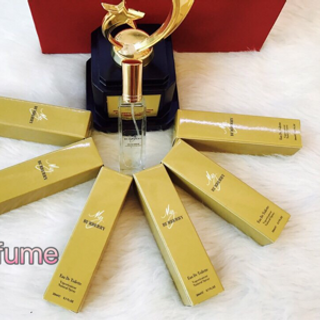 Nước hoa chiết từ Pháp