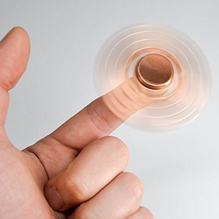 CON QUAY GIẢM STRESS ĐỒNG FIDGET SPINNER
