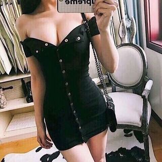 đầm trễ vai nutd