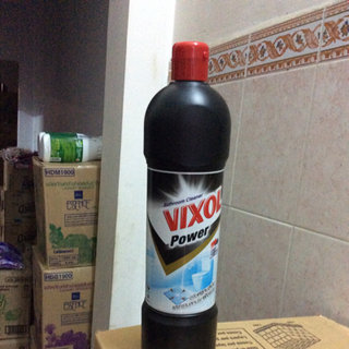 tẩy toilet vixol