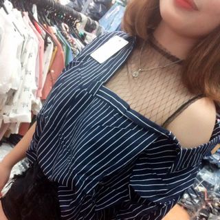 Áo trễ vai phối lưới Quảng Châu