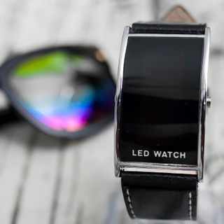 Đồng Hồ LED Dây Da - LED003