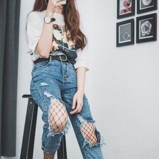 Baggy rách gối cá tính