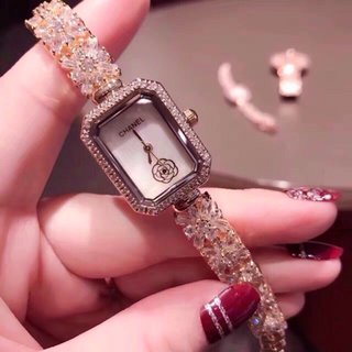 chan - el da thuy tinh