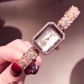 chan - el da thuy tinh