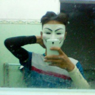 Mặt nạ hacker Tặng phần mềm tăng like