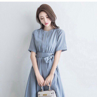 đầm xoè tay con nơ eo