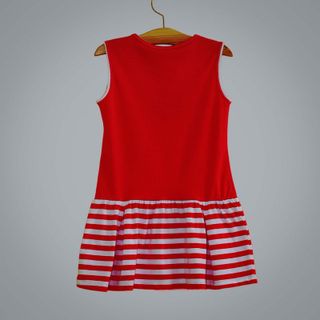 Váy Cagra hồng dáng suông