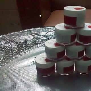 Son dưỡng môi Thụy Điển cherry ánh đỏ