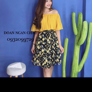 đầm hoa xoè trễ vai