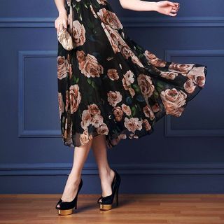 ĐẦM NỮ HỌA TIẾT HOA HỒNG VAI KẾT HẠT THỜI TRANG