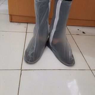 bao giày đi mưa