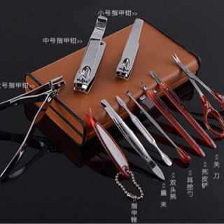 Bộ móng tay 9 món kèm hộp da