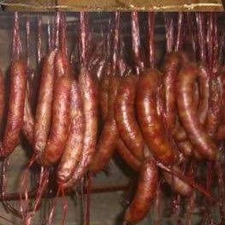 lạp xưởng treo gác bếp đặc sản dân tộc tày