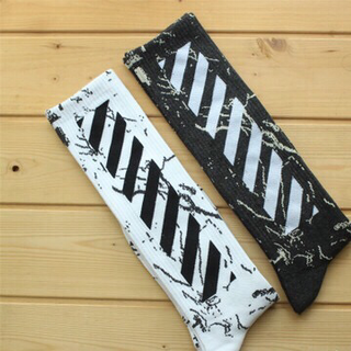 TẤT OFF WHITE RẰN RI