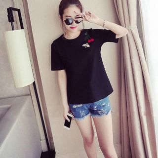 Áo thun thêu vai Quảng Châu