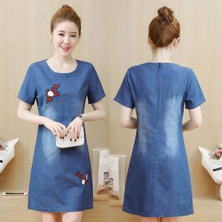 Đầm Jean Suông Form A Thêu Hoa Đào