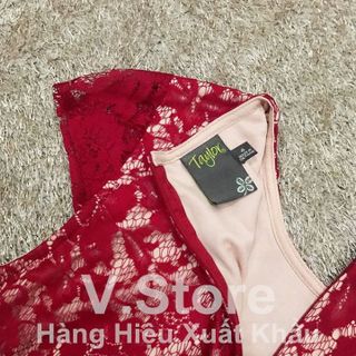 MS 01532 ĐẦM REN DÁNG ÔM TAYLOR