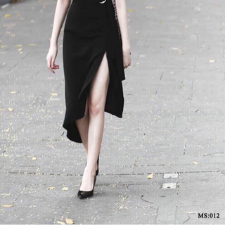 đầm body xẻ đùi