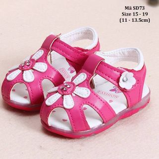 Giầy nhí bé gái