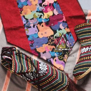 Giày thổ cẩm - handmade - độc đáo