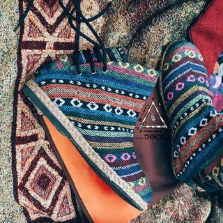Giày thổ cẩm - handmade - độc đáo