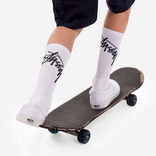 TẤT STUSSY