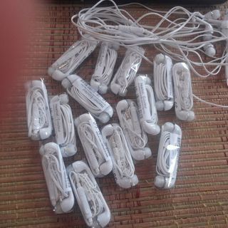 tai nghe SS J5