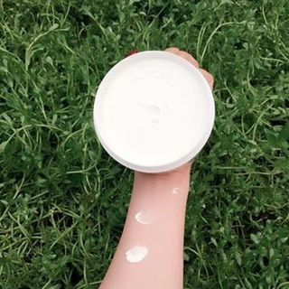 Body kích trắng Paris