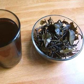 LÁ CHÈ VẰNG SẺ