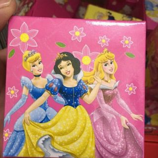 Đồng hồ hoạt hình em bé rất dễ thương