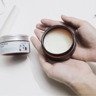 Kem tái tạo da Collagen Cá - Vitamin C - Thạch Nghệ