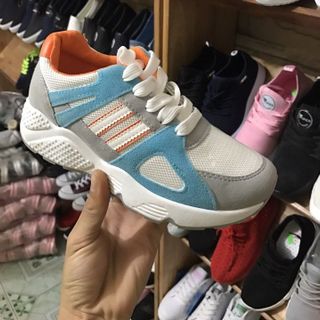 LOẠI I-GIÀY THỂ THAO NỮ CÁ TÍNH