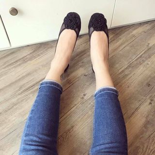 Giày búp bê lưới đính hoa