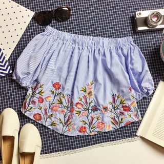 áo croptop bo thun thêu hoa