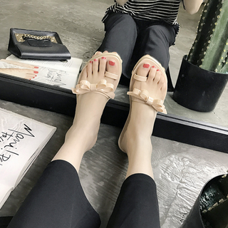 LOẠI I-DÉP NHỰA XỎ NGÓN THẮT NƠ XINH